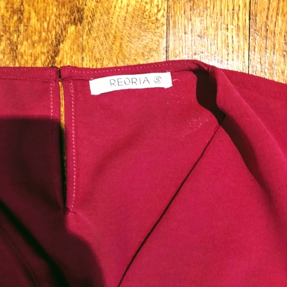 Red romper - Picture 3 of 3